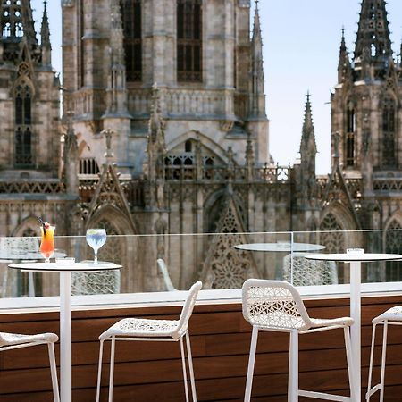 Colón Hotel Barcelona Exterior foto Terrace of the hotel