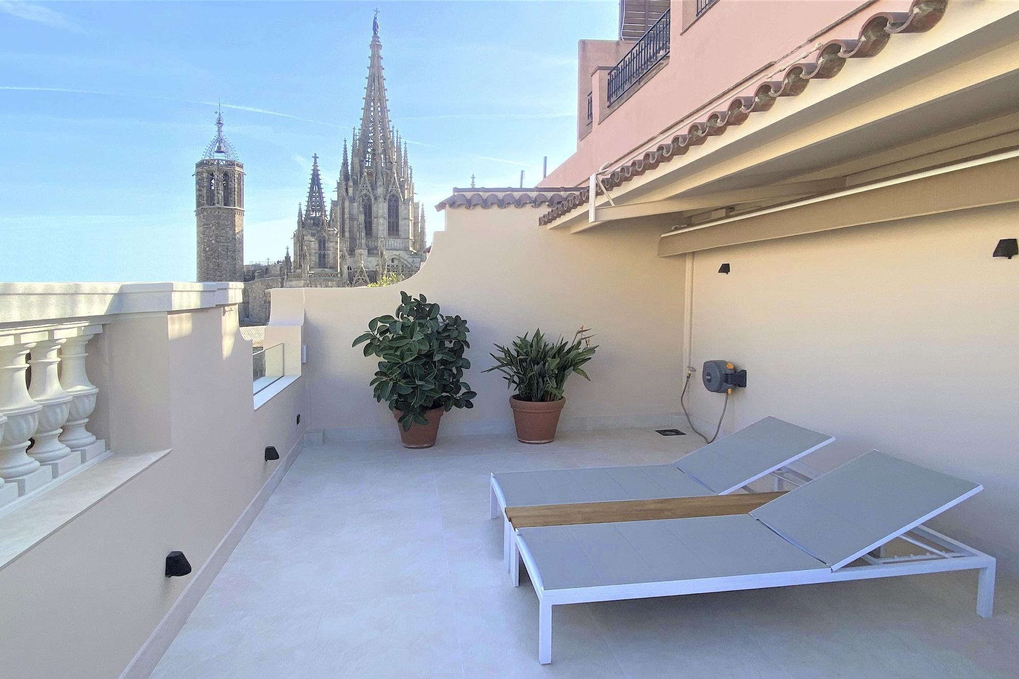 Colón Hotel Barcelona Exterior foto Rooftop terrace
